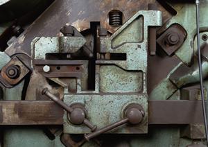 リーズナブルなパイプ車庫が人気