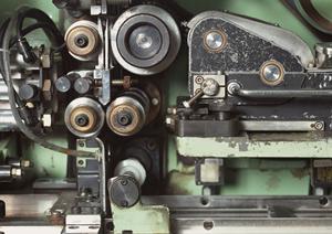 シンプルで耐久性に優れた太陽熱給湯